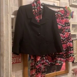 Suit studio skirt set